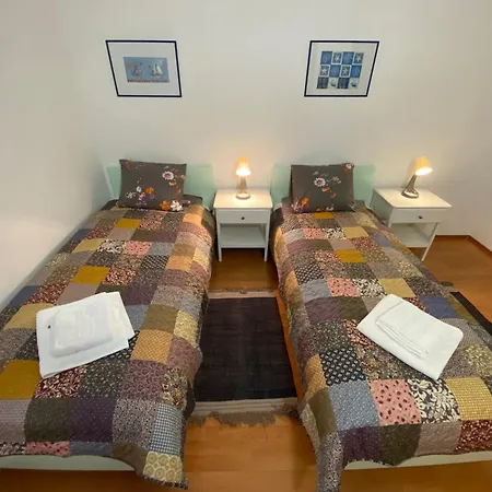 Eugenia Apartment *