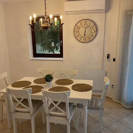 Eugenia Apartment Kosljun