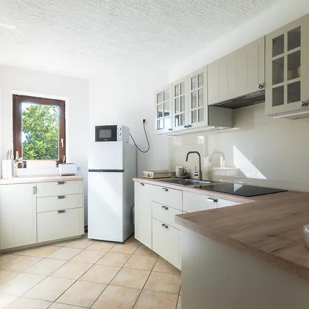 Apartment Eugenia Košljun